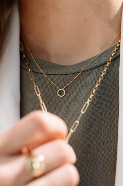 Circle: Halskette, 18 Karat Weißgold, Diamanten