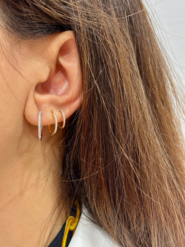 Malea: Hoops, 10mm, 18 Karat Gold, Diamanten