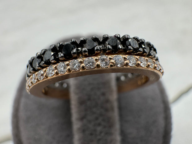 Memoire Ring: 18 Karat Gold, Diamanten