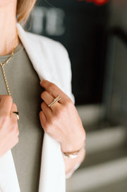 Paula: Ring, 18 Karat Gelbgold, Diamanten