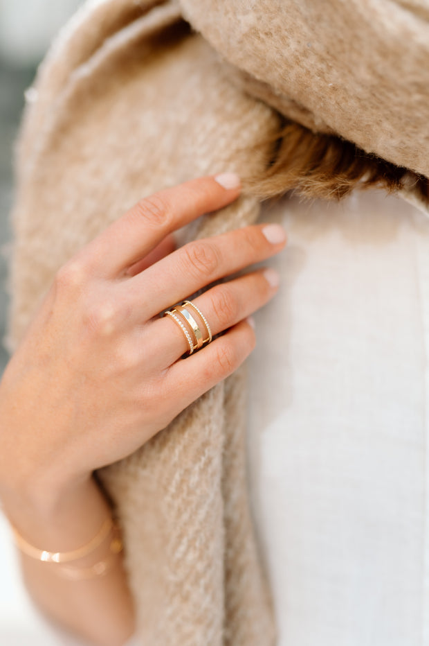 Tina: Ring, 18 Karat Gold, Diamanten