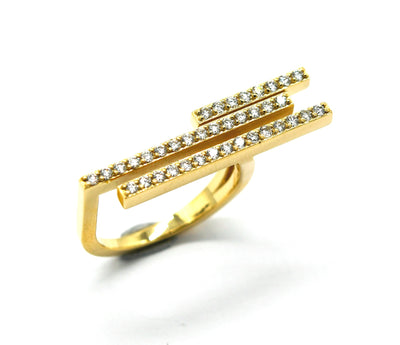 Paula: Ring, 18 Karat Gelbgold, Diamanten