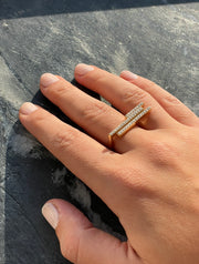 Paula: Ring, 18 Karat Gelbgold, Diamanten