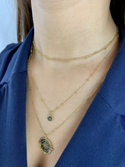 Franka: Perlen Halskette, Disk Charm, 14 KT Gelbgold